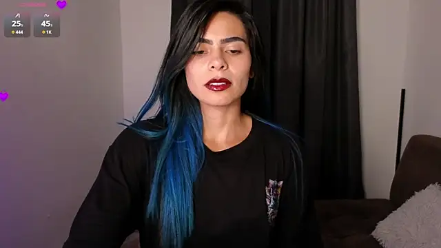 sexxylady11  online show from April 10, 2026, 11:12 pm