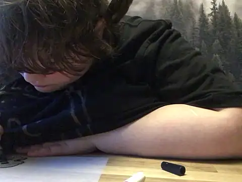 plushietoy online show from March 4, 2026, 1:57 am