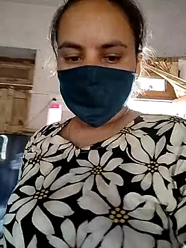 taniya0 online show from April 18, 2026, 4:15 am