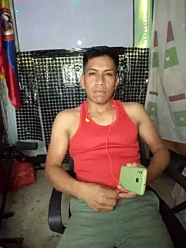 Snapshot of yisusalejo chatting on April 18, 2026, 4:37 am yisusalejo online show from April 18, 2026, 4:37 am