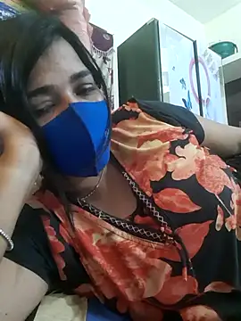 Snapshot of Tamil_Luckly_girl chatting on June 23, 2026, 5:49 am Tamil Luckly girl online show from June 23, 2026, 5:49 am