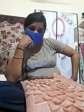 Snapshot of Tamil_Luckly_girl chatting on May 1, 2026, 2:11 pm Tamil Luckly girl online show from May 1, 2026, 2:11 pm