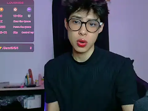 leotnk online show from February 18, 2026, 9:33 pm