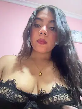 Luna rousse26 online show from July 21, 2026, 3:24 pm