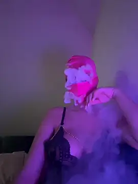 Snapshot of Esmeralda972 chatting on February 17, 2026, 5:54 pm Esmeralda972 online show from February 17, 2026, 5:54 pm