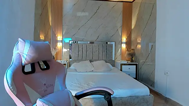 Snapshot of your_whore_Salome chatting on March 3, 2026, 6:48 pm your whore Salome online show from March 3, 2026, 6:48 pm