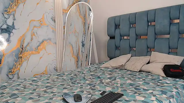 GOLD BOYS online show from April 18, 2026, 1:35 pm