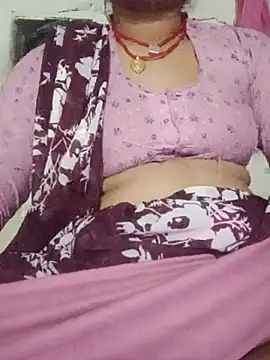 Soniya32 online show from June 6, 2026, 5:29 pm