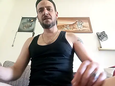 Mikedebo online show from April 25, 2026, 1:36 pm