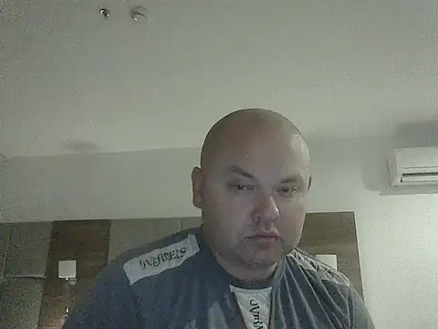 Rob1874 online show from March 1, 2026, 10:10 pm