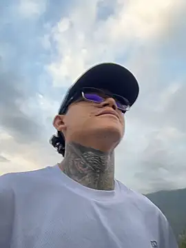 Maxtor  online show from March 15, 2026, 11:28 am