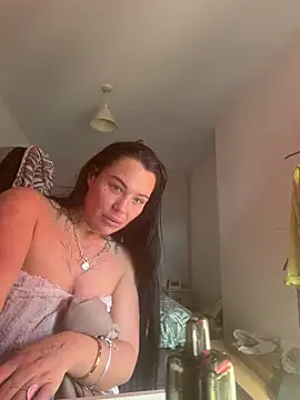 Darkfantisyx online show from April 2, 2026, 12:45 pm