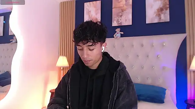 Aiden Rivers  online show from April 21, 2026, 12:56 pm