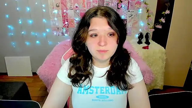Snapshot of Kate_Acid chatting on July 21, 2026, 12:02 am Kate Acid online show from July 21, 2026, 12:02 am