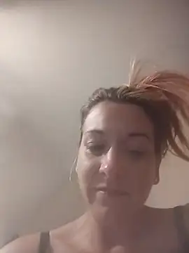 MissBella0969 online show from April 8, 2026, 5:53 am