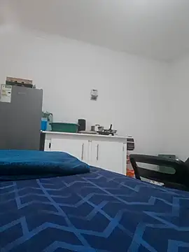 iwantolderwmn online show from March 4, 2026, 5:26 am