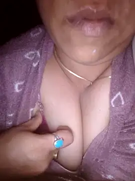 Spicy Chandini online show from February 25, 2026, 5:02 pm