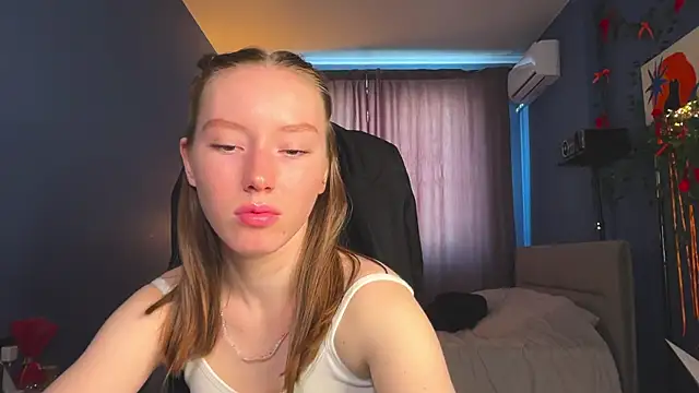 Anna Kare online show from April 20, 2026, 11:46 am