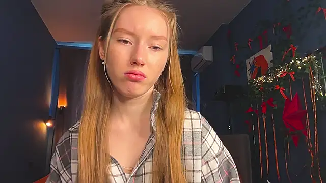 Anna Kare online show from March 4, 2026, 9:17 am