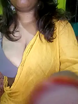 NISHHAA online show from April 10, 2026, 7:21 pm