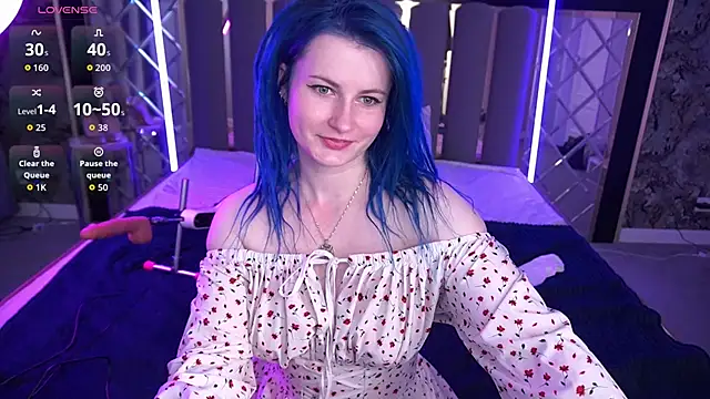Snapshot of AlisaGracee chatting on June 3, 2026, 5:41 am AlisaGracee online show from June 3, 2026, 5:41 am