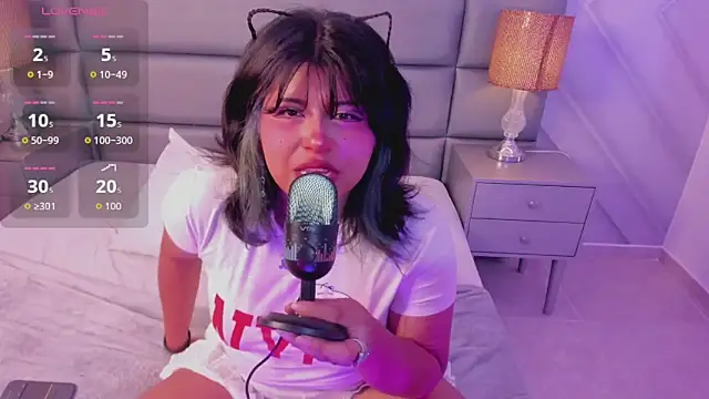 VinkSmokee online show from April 16, 2026, 9:39 pm