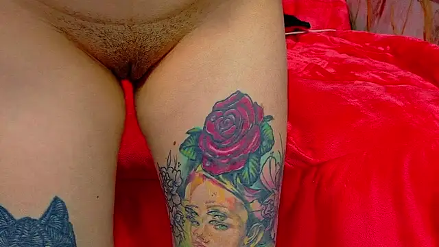 nova kitttyy online show from April 5, 2026, 12:39 am