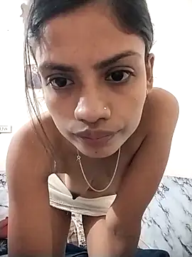 Colleage-girl online show from April 9, 2026, 3:07 pm