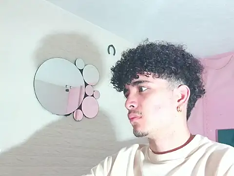 albell hot  online show from February 20, 2026, 2:08 pm