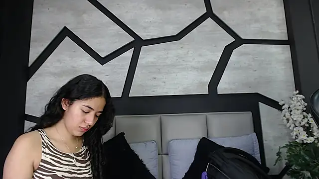 SilkNyx online show from March 1, 2026, 1:55 pm