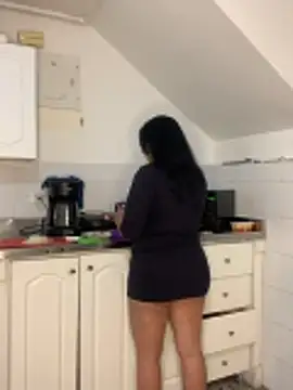 Mishell Perez online show from March 5, 2026, 7:10 pm