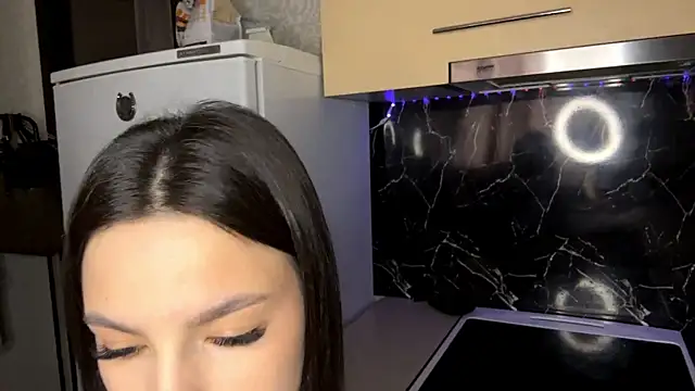 Kosandra k online show from April 21, 2026, 8:21 am