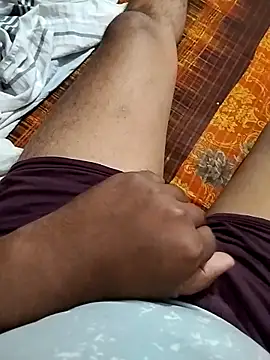 pussylicker9927 online show from March 26, 2026, 4:44 am