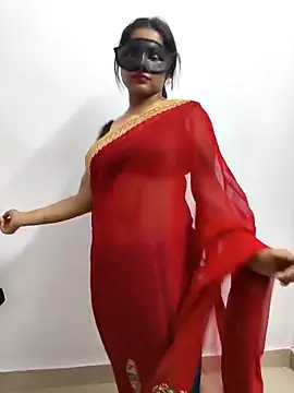 Cute-aryaa online show from March 25, 2026, 3:44 pm