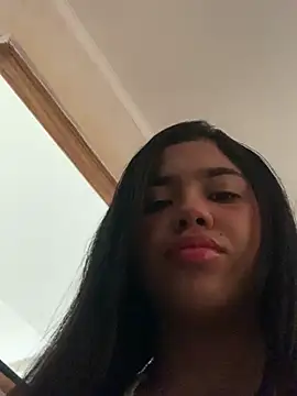 Snapshot of Lily_em chatting on June 28, 2026, 3:40 pm Lily em online show from June 28, 2026, 3:40 pm