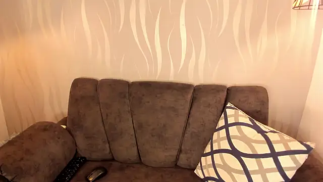 Snapshot of dalila_sweett chatting on February 18, 2026, 7:32 pm dalila sweett online show from February 18, 2026, 7:32 pm