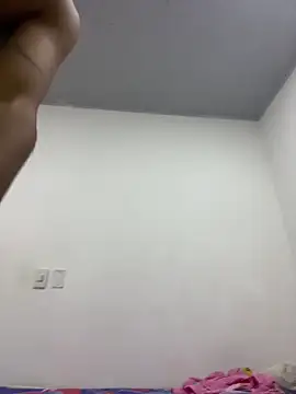 Snapshot of Thiago_ro chatting on February 18, 2026, 3:41 pm Thiago ro online show from February 18, 2026, 3:41 pm