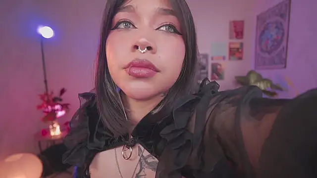 violette clerk1  online show from February 24, 2026, 8:10 pm