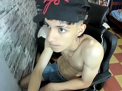 wex 077 online show from March 6, 2026, 1:33 am