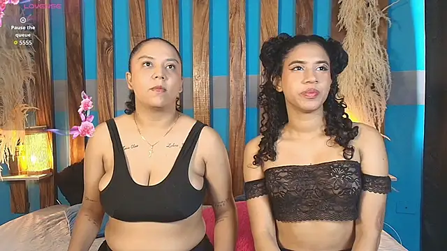 DinokoAndKimcyci online show from April 3, 2026, 12:44 pm