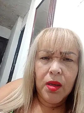 Snapshot of milena202610 chatting on February 21, 2026, 1:29 am milena202610 online show from February 21, 2026, 1:29 am