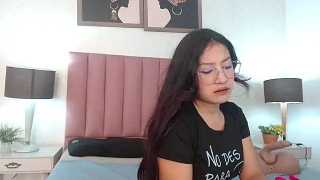 SweetMilie gh online show from April 17, 2026, 3:09 am