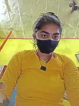 Snapshot of Cute_Mahek99 chatting on June 14, 2026, 10:33 pm Cute Mahek99 online show from June 14, 2026, 10:33 pm