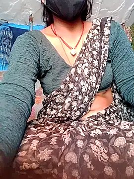 Vidya Balan143 online show from May 13, 2026, 7:15 am