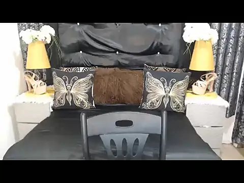 Snapshot of MarinaFoster chatting on July 2, 2026, 11:16 am MarinaFoster online show from July 2, 2026, 11:16 am