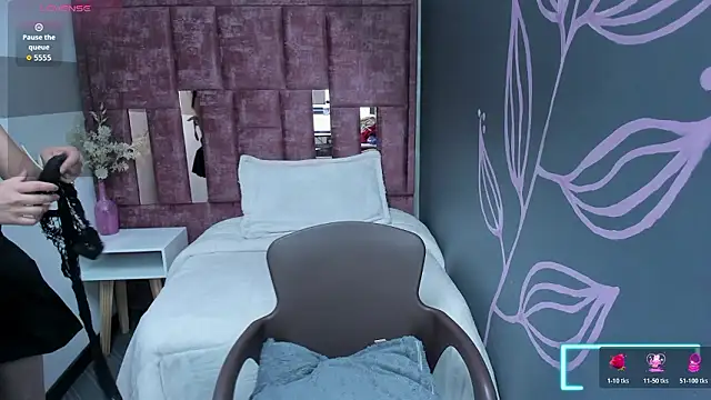 Ashleey  Sweet  online show from February 26, 2026, 11:54 am