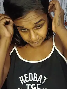 indianstrawberrylips4u online show from May 31, 2026, 6:09 pm