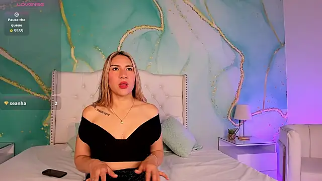 Snapshot of milkavelvett chatting on February 27, 2026, 4:07 pm milkavelvett online show from February 27, 2026, 4:07 pm