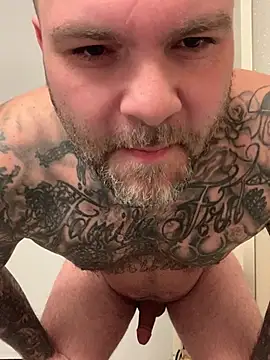 Snapshot of cruising-land chatting on March 4, 2026, 10:45 am cruising-land online show from March 4, 2026, 10:45 am