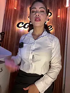 samanta 94 online show from May 9, 2026, 9:40 pm